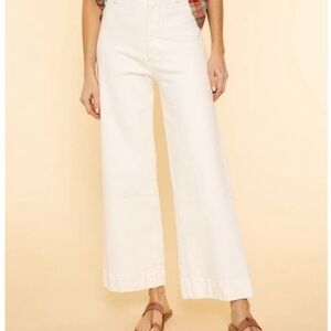 The Great The Seafair Jean in Stone Size 28 Straight Leg Button Fly Pockets.